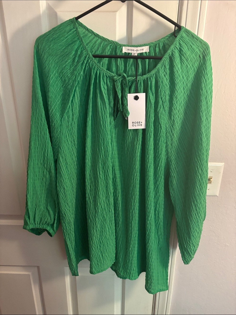 Rose & Olive Bright Green Crinkle Peasant Tunic